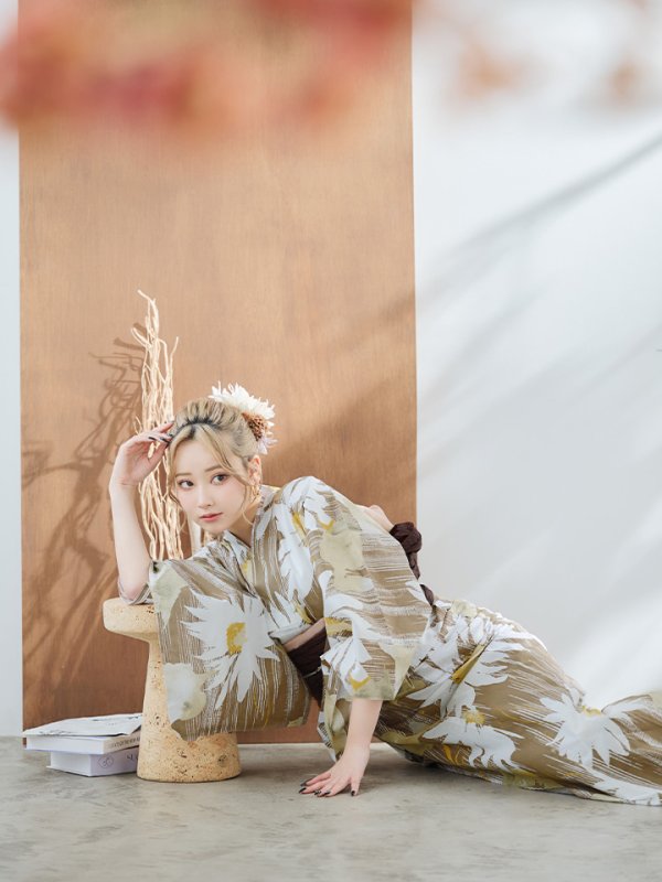 画像13: 【浴衣セール！】【即日発送】大人グリーンベージュフラワー浴衣【浴衣３点セット 浴衣/帯/下駄】[YMT] (13)