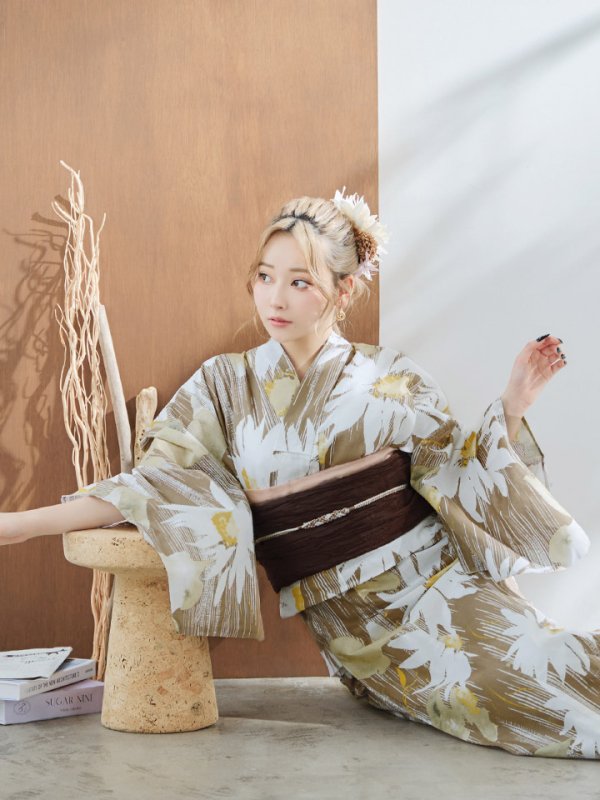 画像17: 【浴衣セール！】【即日発送】大人グリーンベージュフラワー浴衣【浴衣３点セット 浴衣/帯/下駄】[YMT] (17)