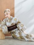 画像18: 【即日発送】大人グリーンベージュフラワー浴衣 OBI-siwa-200-kj-9-BR / HIMO-900-yn-7-MOC / HEKO-800-sb-3-BR / YA-496-kj-W / YA-72-kn-MOC / GETA-01-kj-3-IV [YMT] (18)