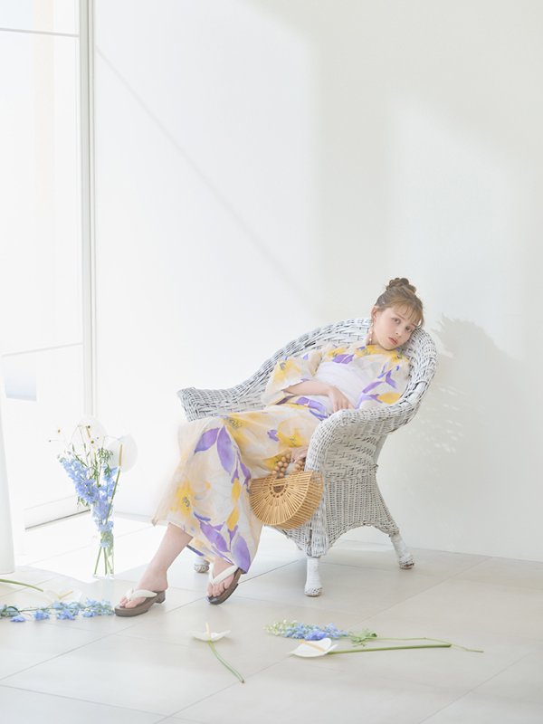 画像14: 【即日発送】鮮やか×大柄フラワー浴衣【浴衣３点セット 浴衣/帯/下駄】[YMT] (14)