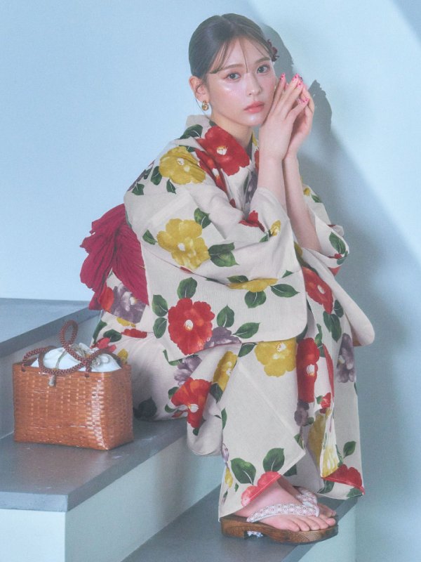画像6: 【即日発送】モダン椿浴衣【浴衣３点セット 浴衣/帯/下駄】[YMT] (6)