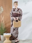 画像4: 【即日発送】ブラウンパープルリリー浴衣【浴衣３点セット 浴衣/帯/下駄】OBI-siwa-202-ok-16-WR / HIMO-900-yn-7-MOC / HEKO-800-sb-3-BR / YA-1027-wk-PL / GETA-02-ok-4-MOC / [YMT] (4)