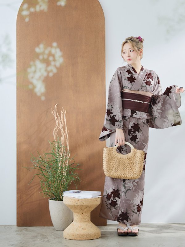 画像6: 【即日発送】ブラウンパープルリリー浴衣【浴衣３点セット 浴衣/帯/下駄】[YMT] (6)