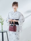 画像12: 【即日発送】ホワイト×線画フラワー浴衣【浴衣３点セット 浴衣/帯/下駄】OBI-siwa-202-ok-11-B / HIMO-900-yn-1-B / HEKO-800-sb-5-WH / YA-73-kn-GY / GETA-03-ok-2-P[YMT] (12)