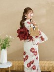 画像16: 【即日発送】レッドフラワーモダン浴衣 OBI-siwa-200-kj-10-TRC / HIMO-902-kj-3-TRC / HEKO-800-sb-5-WH / YA-1026-kn-R / GETA-02-ok-8-RoseP/ [YMT] (16)