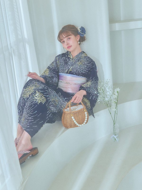 画像10: 【即日発送！】夜空×花火キラキラ浴衣【浴衣３点セット 浴衣/帯/下駄】[OF04] (10)