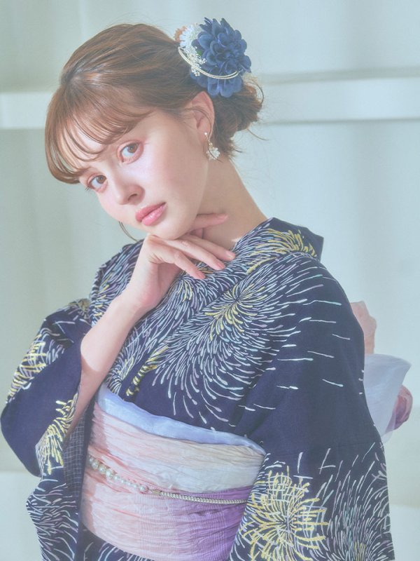 画像11: 【即日発送！】夜空×花火キラキラ浴衣【浴衣３点セット 浴衣/帯/下駄】[OF04] (11)