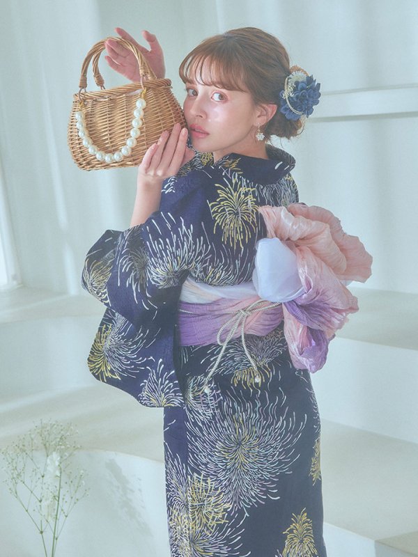 画像12: 【即日発送！】夜空×花火キラキラ浴衣【浴衣３点セット 浴衣/帯/下駄】[OF04] (12)