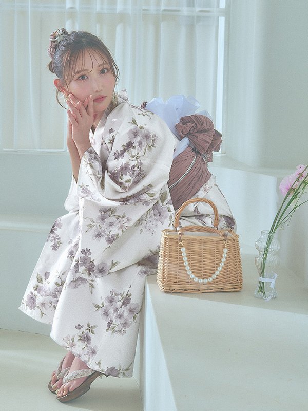 画像2: 【即日発送】くすみカラー× 水彩フラワー浴衣【浴衣３点セット 浴衣/帯/下駄】[YMT] (2)