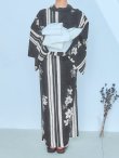 画像16: 【即日発送！】ストライプ×フラワーレトロ浴衣【浴衣３点セット 浴衣/帯/下駄】[YMT] (16)