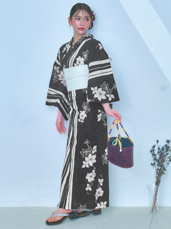 画像7: 【即日発送！】ストライプ×フラワーレトロ浴衣【浴衣３点セット 浴衣/帯/下駄】[YMT] (7)
