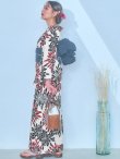 画像12: 【即日発送】ネイビー＆レッドフラワーモダン浴衣【浴衣３点セット 浴衣/帯/下駄】[YMT] (12)