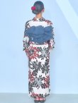 画像15: 【即日発送】ネイビー＆レッドフラワーモダン浴衣【浴衣３点セット 浴衣/帯/下駄】[YMT] (15)