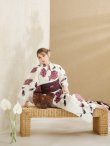 画像8: 【即日発送】パープルレッドダリア柄浴衣【浴衣３点セット 浴衣/帯/下駄】OBI-siwa-202-ok-16-WR / HIMO-902-kj-5-RosePK / HEKO-800-sb-5-WH / YA-1024-wk-BE / GETA-02-ok-8-RoseP/ [YMT] (8)