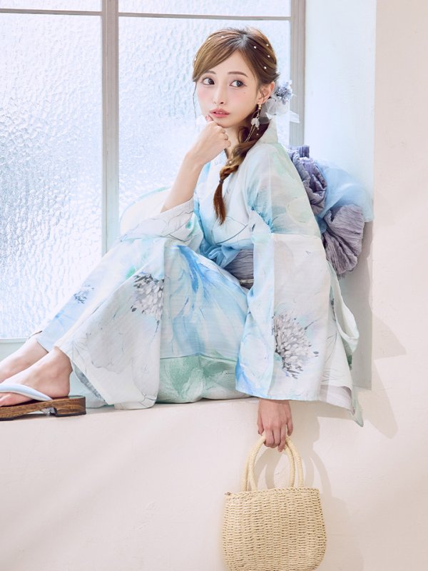 モデル：みあ　身長：147cm　着用サイズ：フリー