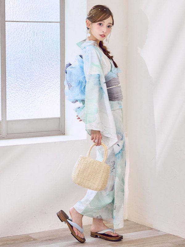 モデル：みあ　身長：147cm　着用サイズ：フリー