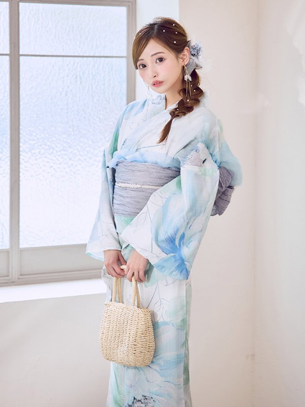 モデル：みあ　身長：147cm　着用サイズ：フリー