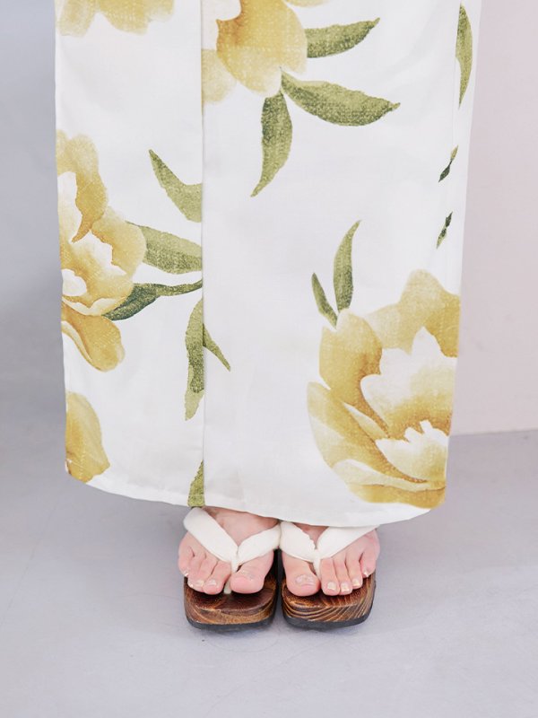 モデル：菅野結以　身長：163cm