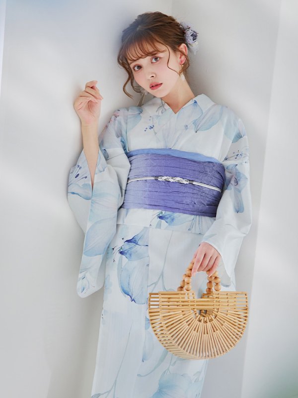 画像2: 【即日発送】【浴衣セール！】水彩百合ナチュラルブルー浴衣【浴衣３点セット 浴衣/帯/下駄】[YMT] (2)