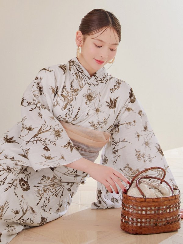 画像8: 【即日発送】アンティーク調ボタニカル浴衣【浴衣３点セット 浴衣/帯/下駄】[YMT] (8)