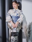 画像1: 水墨画百合柄浴衣 OBI-hira-100-ok-4-DusBL / HIMO-900-yn-5-IV  / HEKO-800-sb-8-DusBL / YA-73-kn-GY / GETA-01-kj-2-BL/ [YMT] (1)
