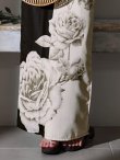 画像16: 【Riuコラボ】【予約 / 6月下旬発送予定】ツートンカラーローズ浴衣 OBI-hira-100-ok-5-GYxSV / HIMO-900-yn-4-GYxGY / YA-951-kn-W / YA-1011-kj-BR  / GETA-01-kj-3-IV [y/YMT] (16)