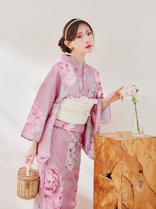 モデル：菅野結以　身長：163cm