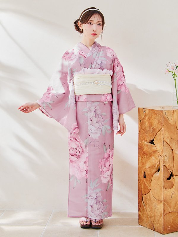 モデル：菅野結以　身長：163cm