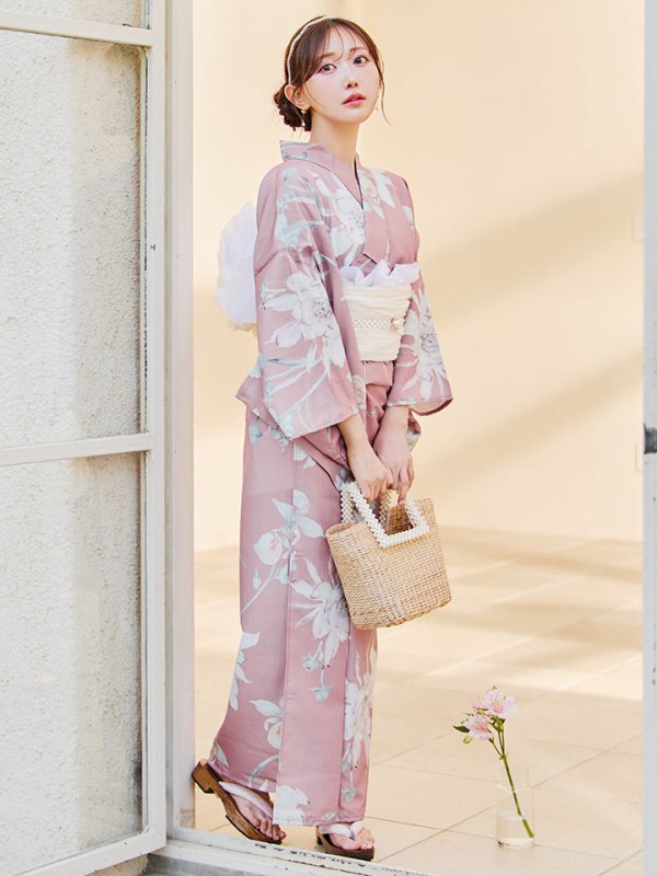 画像9: 【浴衣セール！】【即日発送】【浴衣】 大人スウィート/ピンク地フラワー浴衣 【浴衣３点セット 浴衣/帯/下駄】[YMT] (9)