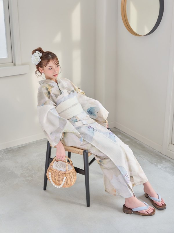 モデル：さくら　身長：155cm　着用サイズ：Fサイズ