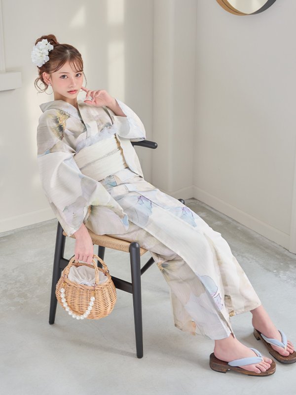 モデル：さくら　身長：155cm　着用サイズ：Fサイズ