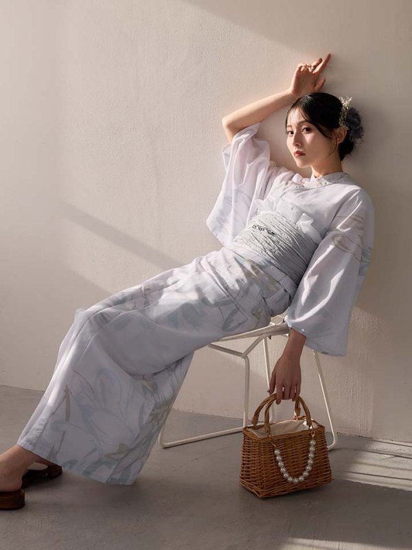 モデル:吉井美優 身長:160cm