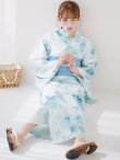 画像2: 【予約 / 5月中旬発送予定】ブルーグレイニュアンスフラワー浴衣 OBI-siwa-204-wk-2-LBL / HIMO-900-yn-5-IV / HEKO-800-sb-5-W / YA-1023-wk-BL / GETA-01-kj-3-IV / [yo/YMT] (2)