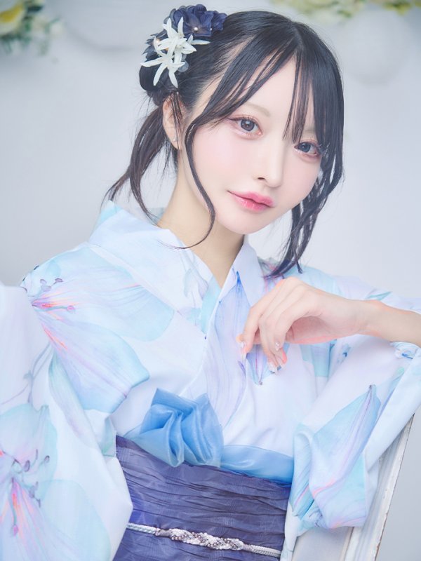 画像2: 【即日発送】【浴衣セール！】水彩百合ナチュラルブルー浴衣【浴衣３点セット 浴衣/帯/下駄】[YMT] (2)