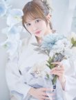 画像1: ソフトモダンシアーフラワー浴衣【浴衣３点セット 浴衣/帯/下駄】OBI-g-500-kj-8-GY / HIMO-900-yn-3-GYxGD / HEKO-800-sb-5-W / GETA-01-kj-3-IV/ [YMT] (1)