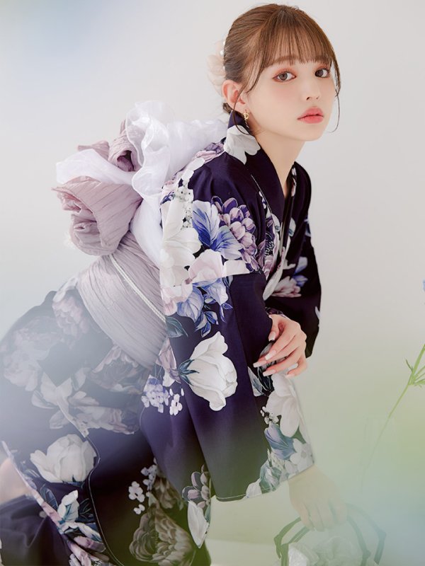 画像2: 【即日発送】クラシカルフラワーブーケ浴衣【浴衣３点セット 浴衣/帯/下駄】[OF04] (2)