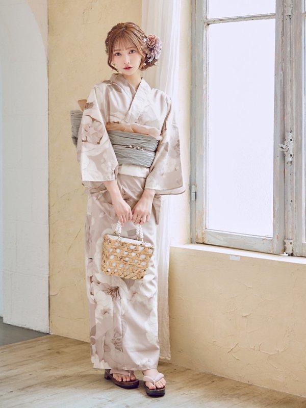 モデル：まみ　身長161cm　着用サイズ：Fサイズ