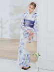 画像9: モダンフラワー大人エレガント浴衣 OBI-g-500-kj-9-NV / HIMO-900-yn-5-IV / HEKO-800-sb-8-DusBL / YA-1016-kj-GY / GETA-01-kj-2-BL/ [YMT] (9)