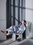 画像8: グレイ×モードフラワー浴衣 OBI-siwa-200-kj-6-W / HIMO-900-yn-4-GYxGY / HEKO-800-sb-9-GYGE / YA-953-kn-BL / GETA-01-kj-3-IV / [YMT] (8)