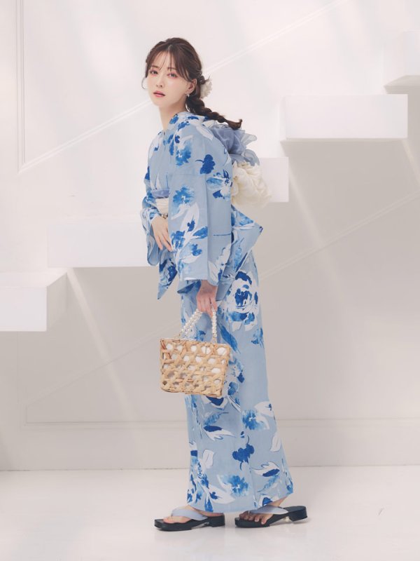 モデル：麻亜里　身長：160cm　着用サイズ：Fサイズ