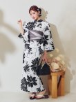 画像15: モノトーンフラワーレトロモダン浴衣 OBI-hira-100-ok-5-GYxSV / HIMO-900-yn-1-B / HEKO-800-sb-5-W / YA-1086-wk-B / GETA-01-kj-3-IV/ [YMT] (15)