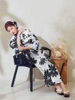 画像7: モノトーンフラワーレトロモダン浴衣 OBI-hira-100-ok-5-GYxSV / HIMO-900-yn-1-B / HEKO-800-sb-5-W / YA-1086-wk-B / GETA-01-kj-3-IV/ [YMT] (7)
