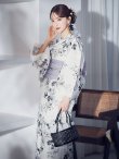 画像12: 【予約 / 5月下旬発送予定】モノトーンフラワー浴衣 OBI-g-500-kj-8-GY / HIMO-900-yn-3-GYxGD / YA-1086-wk-B / GETA-02-ok-4-MOC/ [y/OF01] (12)