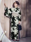 画像5: 【予約 / 5月下旬発送予定】ブラック線画フラワー浴衣 OBI-siwa-204-wk-8-BE / HIMO-900-yn-1-B / HEKO-800-sb-5-W / YA-1016-kj-CL / GETA-02-ok-4-MOC/ [yo/OF01] (5)