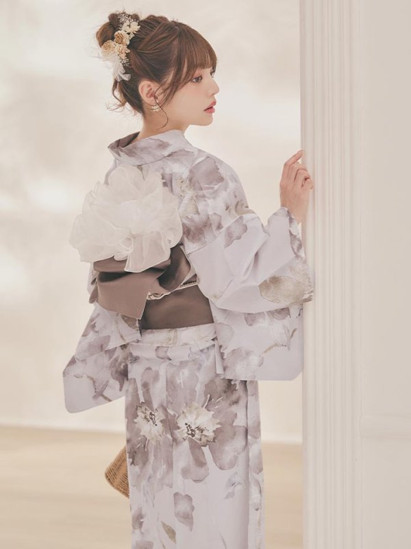 モデル：吉木千沙都(ちぃぽぽ)　身長：158cm　着用サイズ：Fサイズ