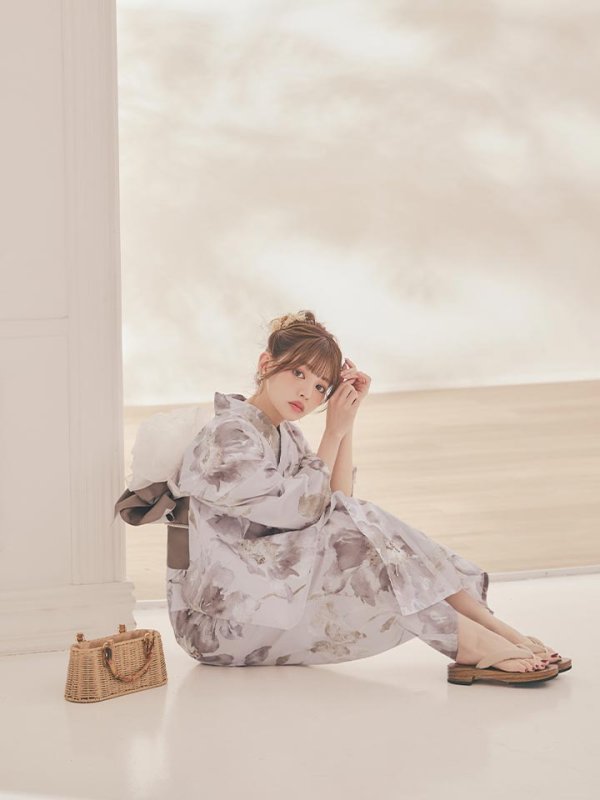 モデル：吉木千沙都(ちぃぽぽ)　身長：158cm　着用サイズ：Fサイズ