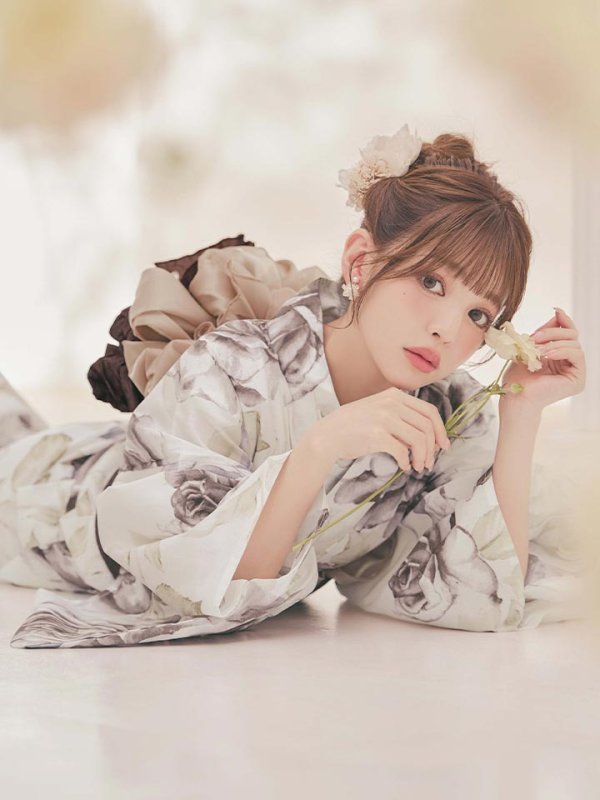 モデル：吉木千沙都(ちぃぽぽ)　身長：158cm　着用サイズ：Fサイズ