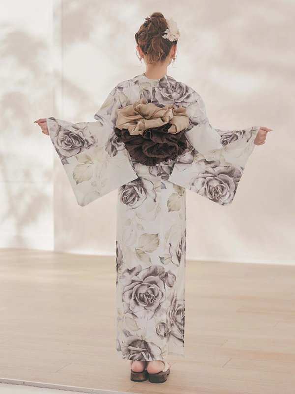 モデル：吉木千沙都(ちぃぽぽ)　身長：158cm　着用サイズ：Fサイズ