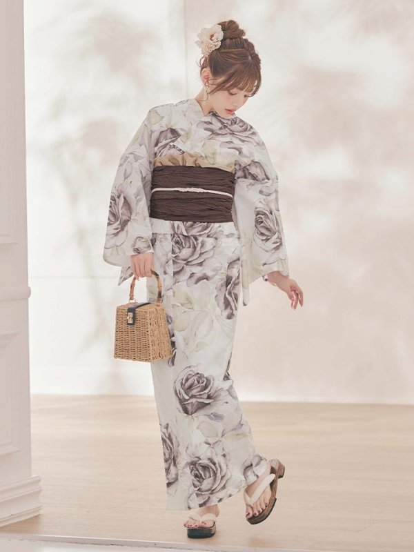 モデル：吉木千沙都(ちぃぽぽ)　身長：158cm　着用サイズ：Fサイズ