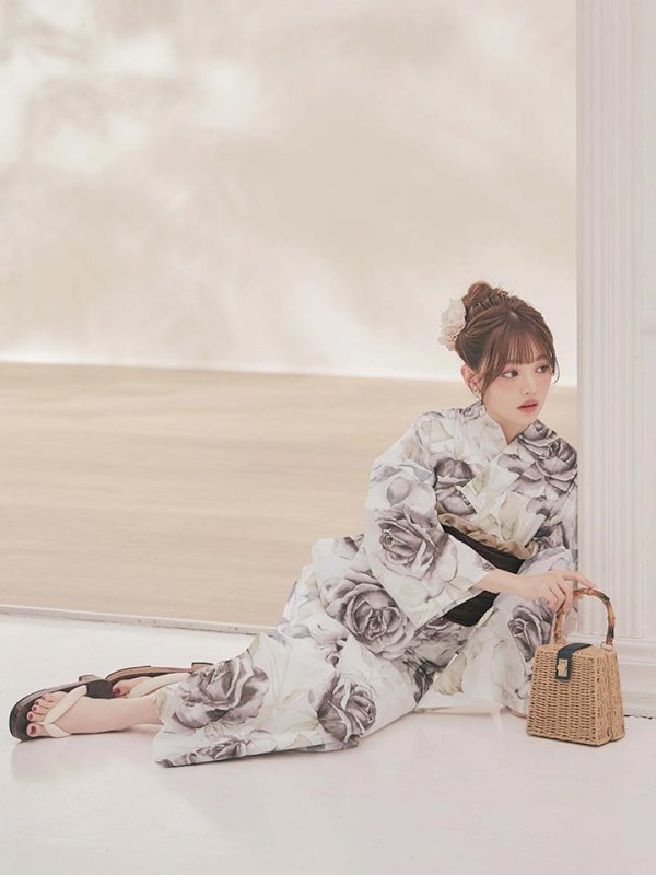 モデル：吉木千沙都(ちぃぽぽ)　身長：158cm　着用サイズ：Fサイズ